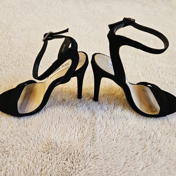Steve Madden Black Elegant Heels - Picture 3 of 10